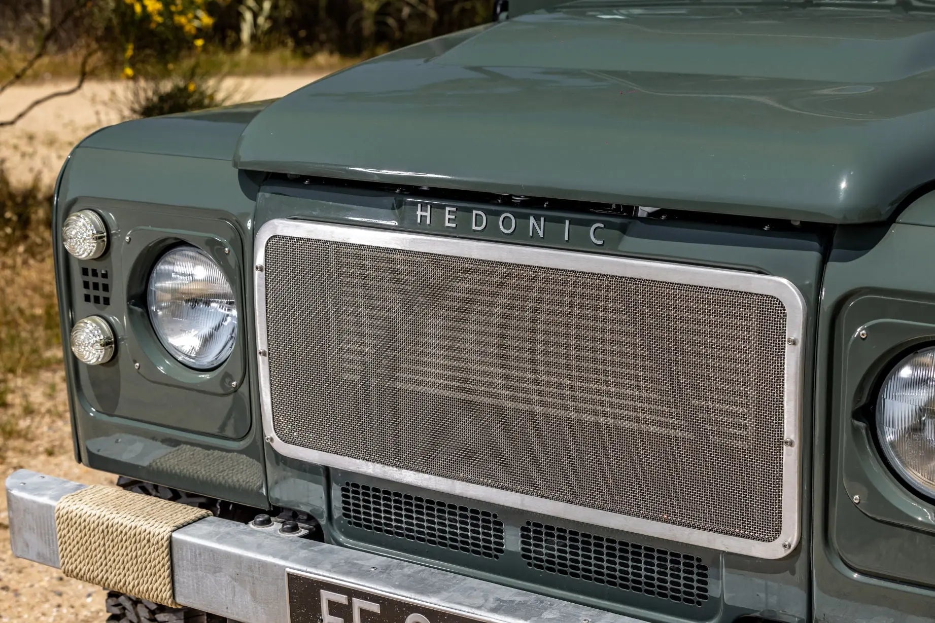 Land Rover Defender TD4 90 -  Keswick Green - Custom By Hedonic Hedonic