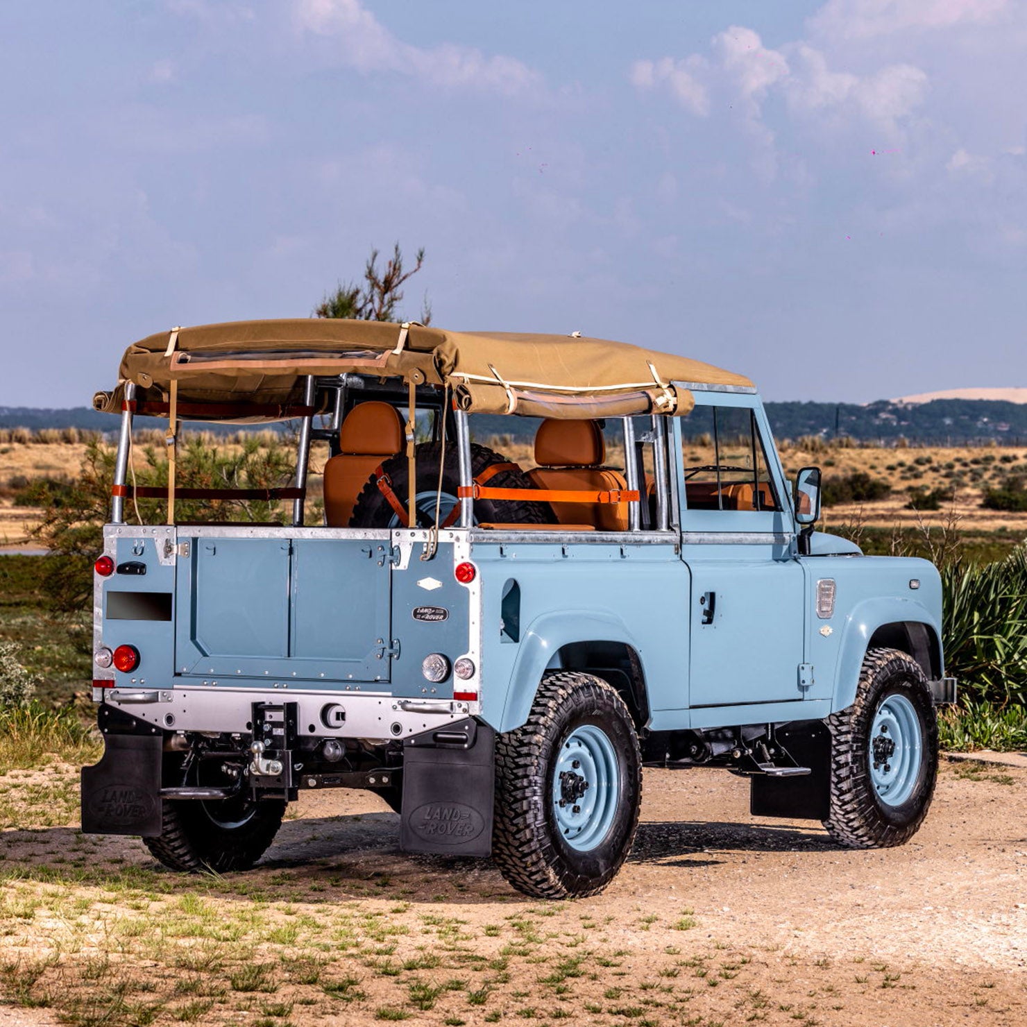 Land Rover Defender 90 TD4 [HLR] Air Force Blue