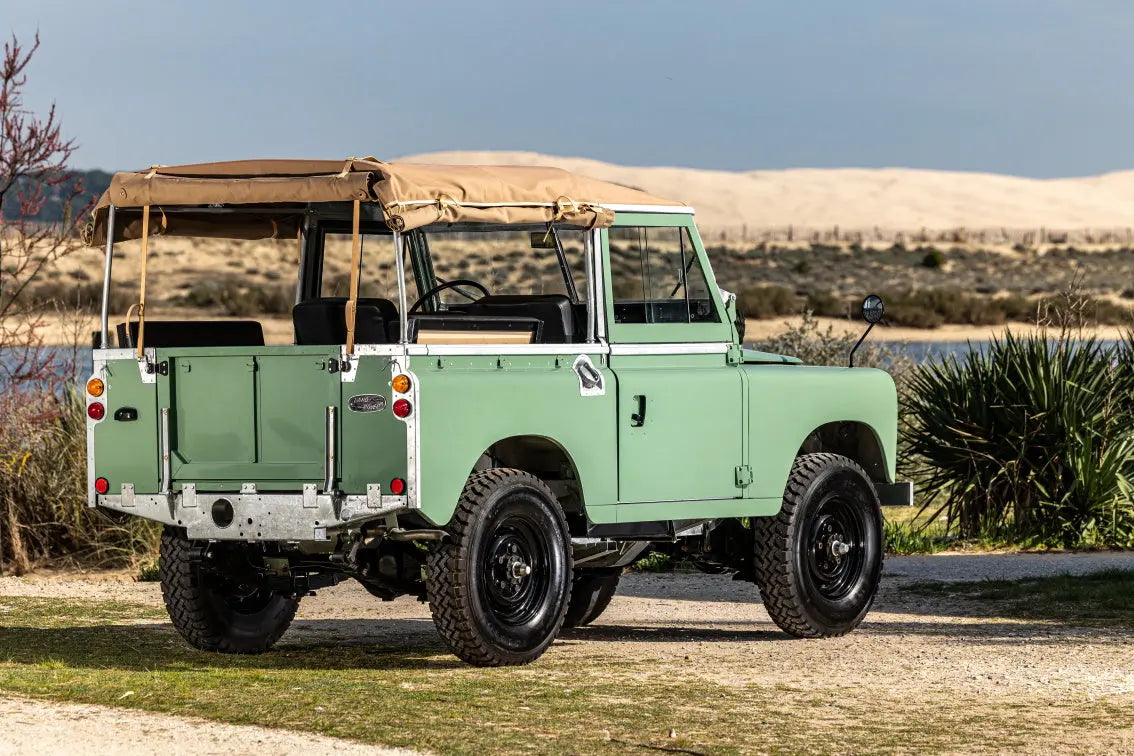 Land Rover Serie II - 88 - Heritage Green/Black Hedonic