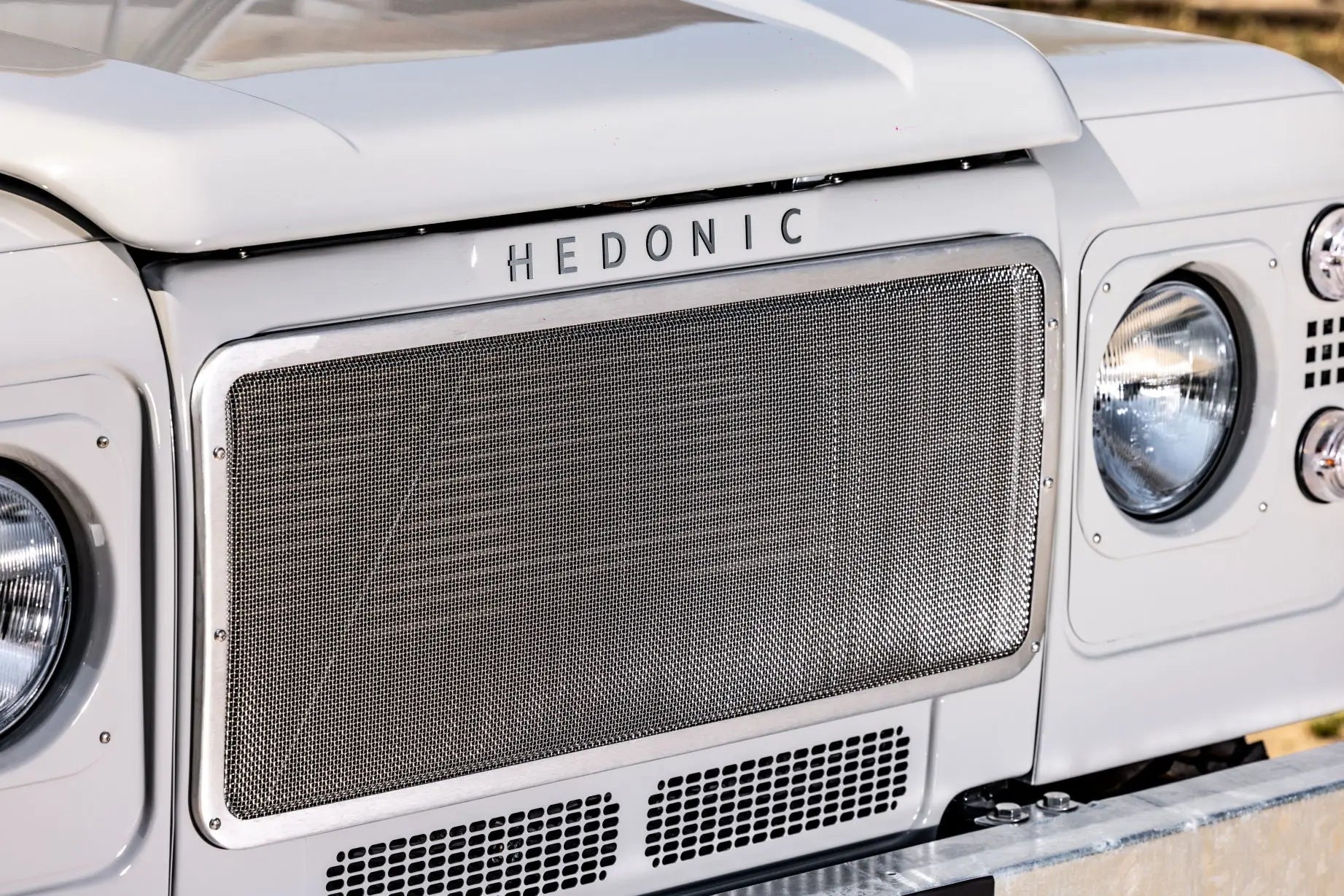 Land Rover Defender 90 Soft Top - Custom By Hedonic Hedonic