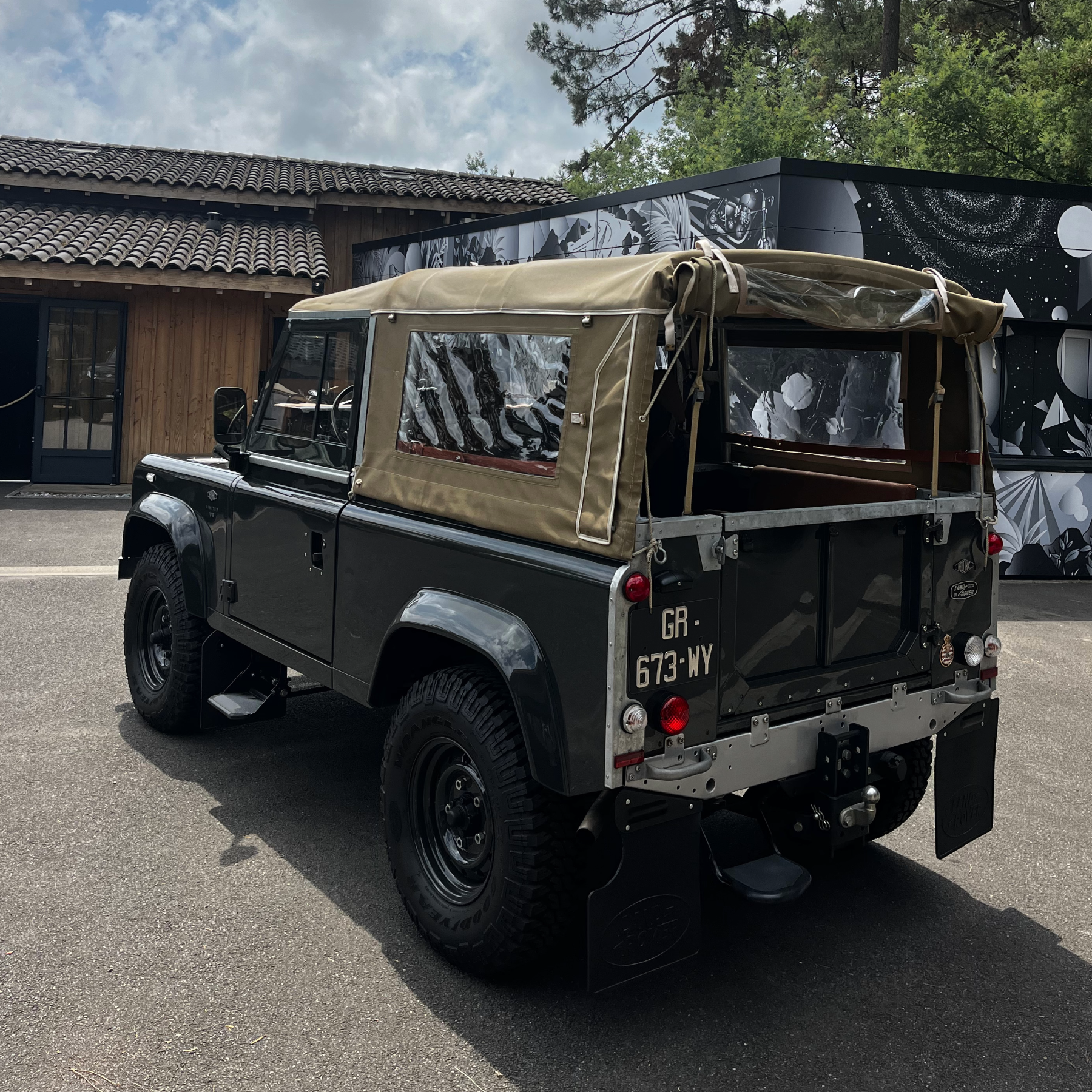 Land Rover Defender 90 Soft Top - Custom By Hedonic