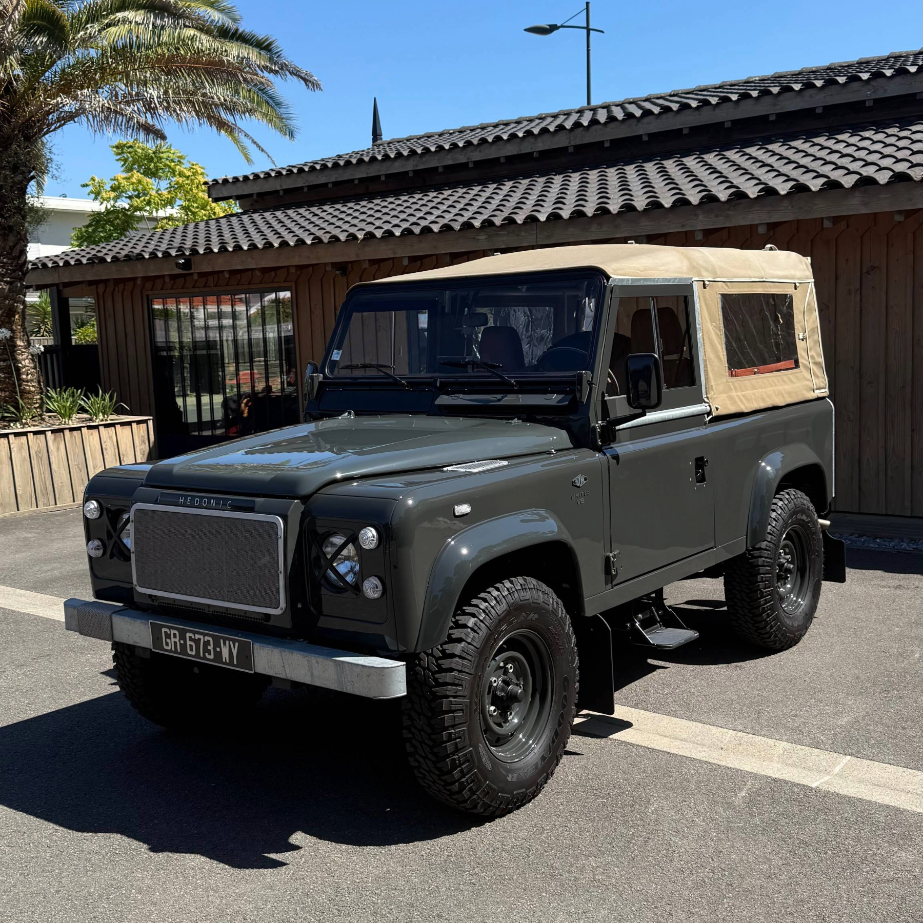Land Rover Defender 90 Soft Top - Custom By Hedonic