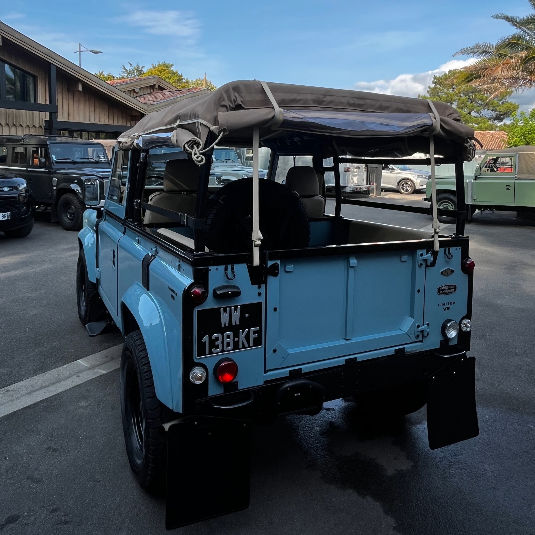 Land Rover Defender V8 90 Soft Top - Custom By Hedonic
