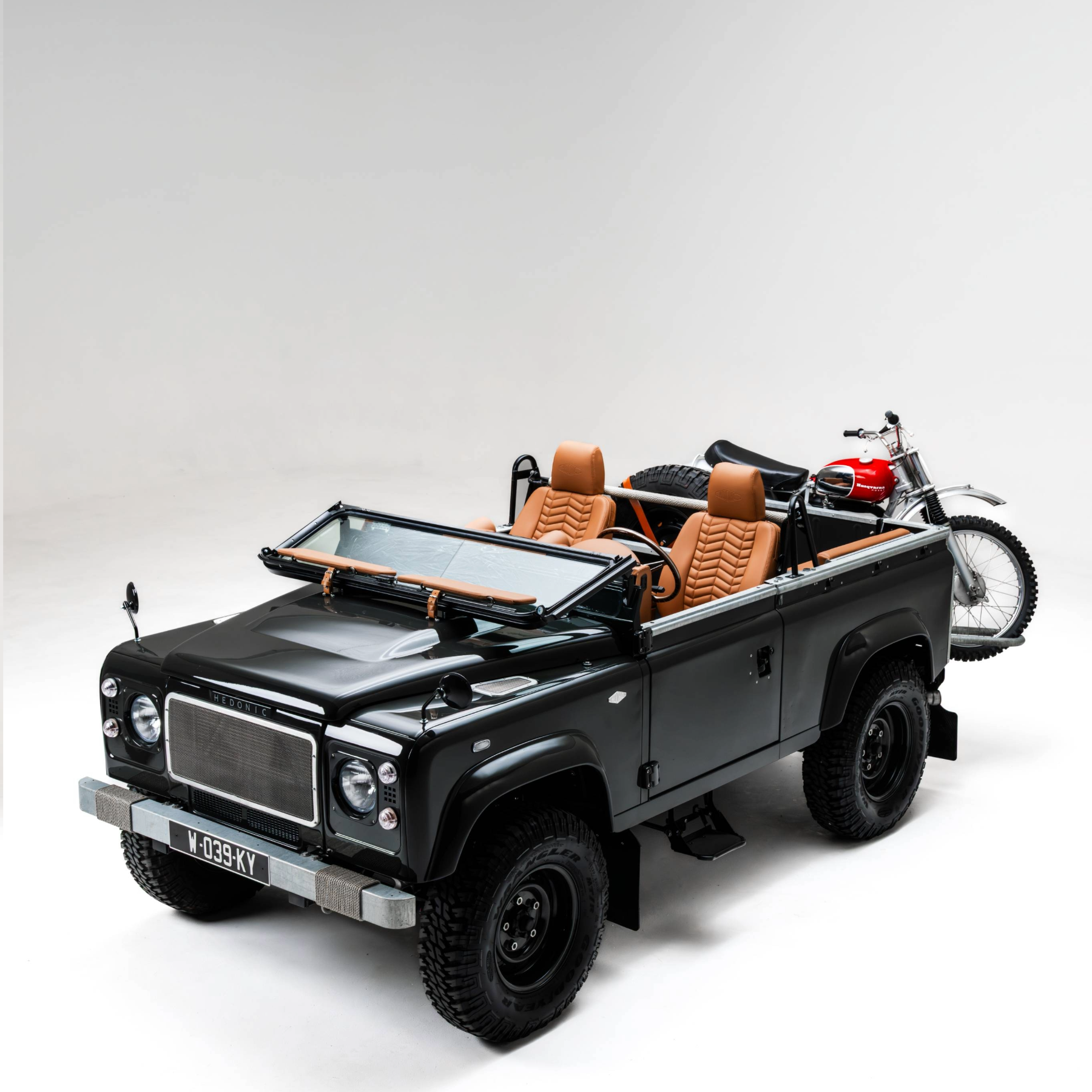 Land Rover Defender 90 Soft Top - Custom By Hedonic
