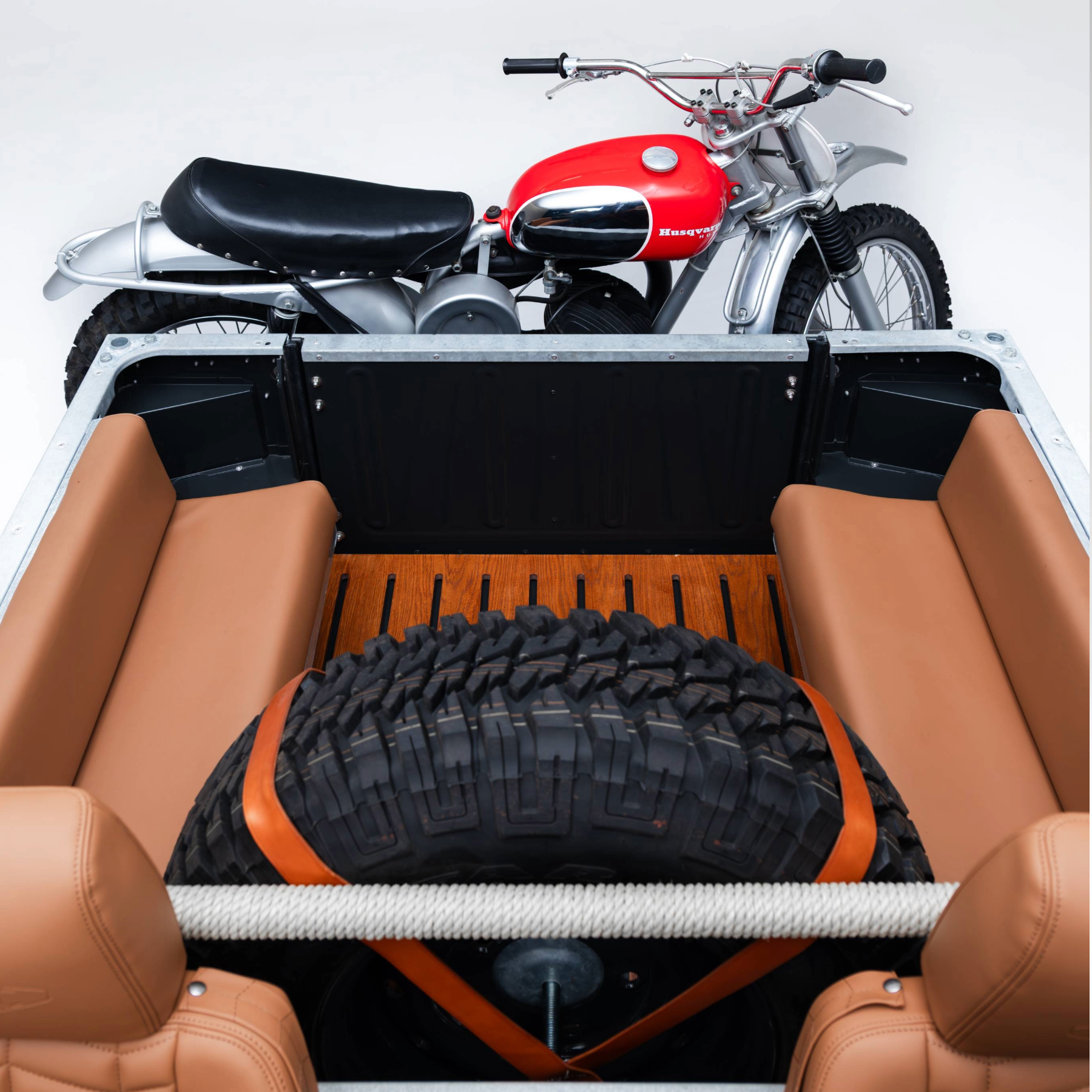 Land Rover Defender 90 Soft Top - Custom By Hedonic