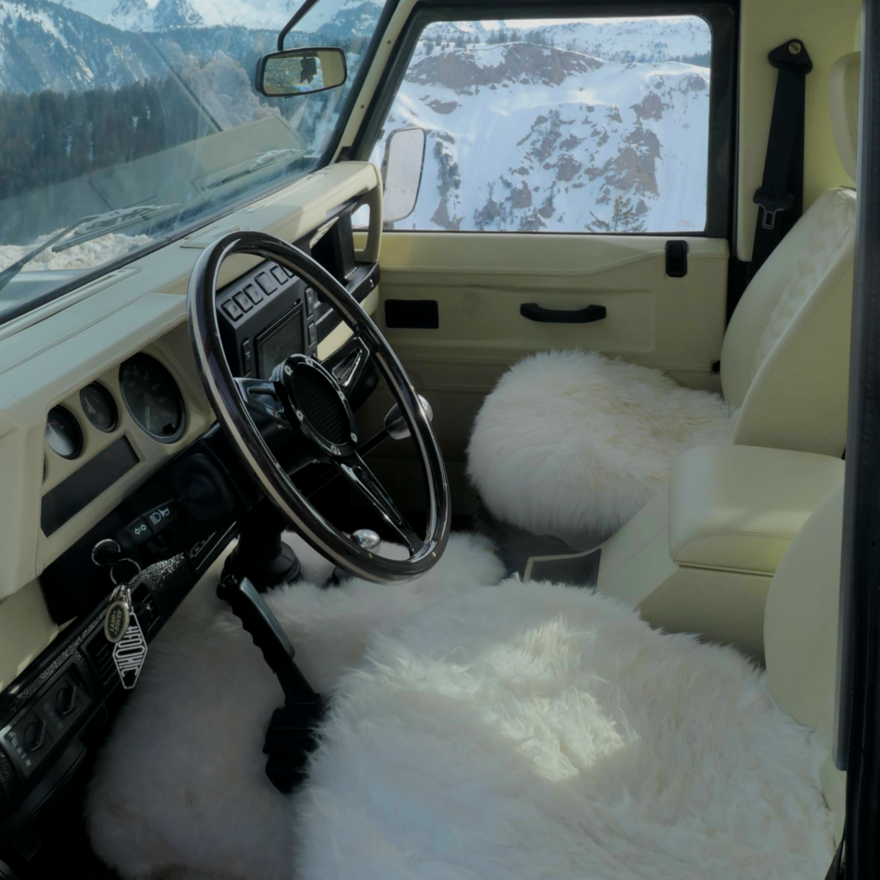 Land Rover Defender 90 Hard Top - Custom By Hedonic