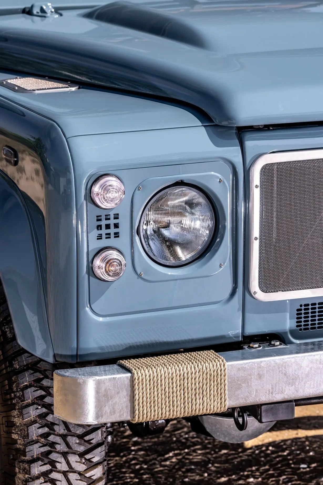 Land Rover Defender 90 Soft Top - Air Force Blue - Custom By Hedonic Hedonic