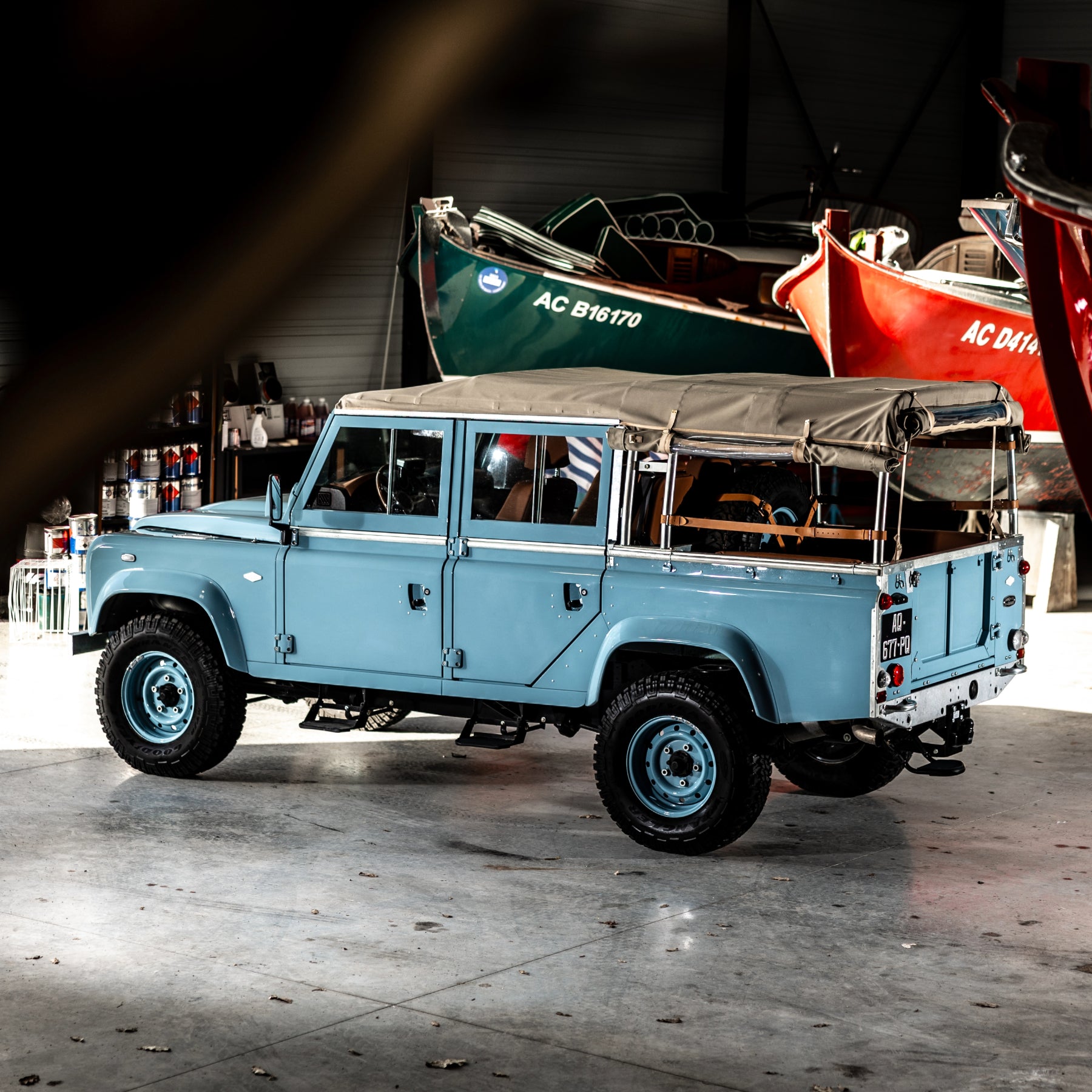 Land Rover Defender TD4 110 [HLR] Soft Top Air Force Blue