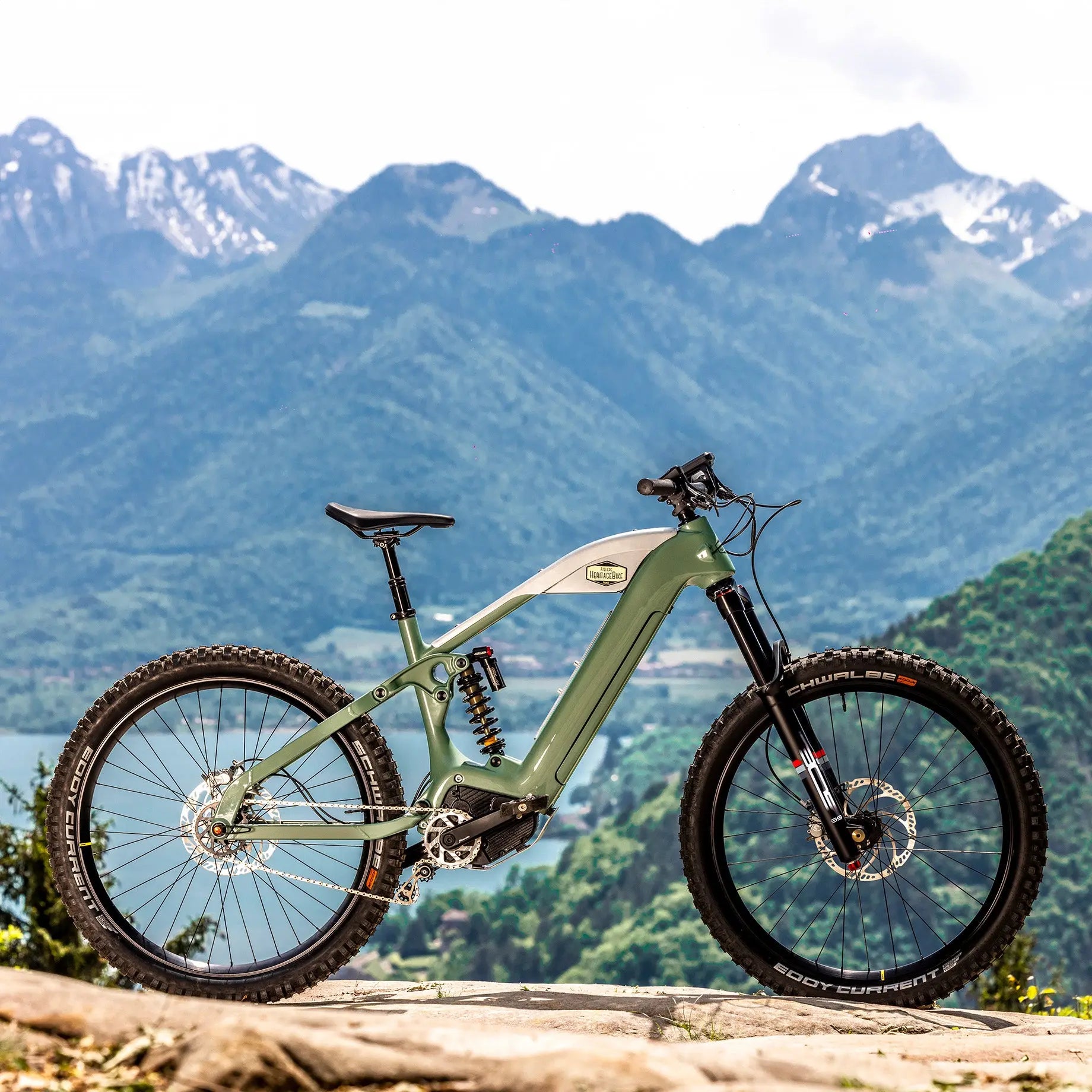 Vélo électrique - Heritage Altitude Hedonic x Atelier Héritage Bike