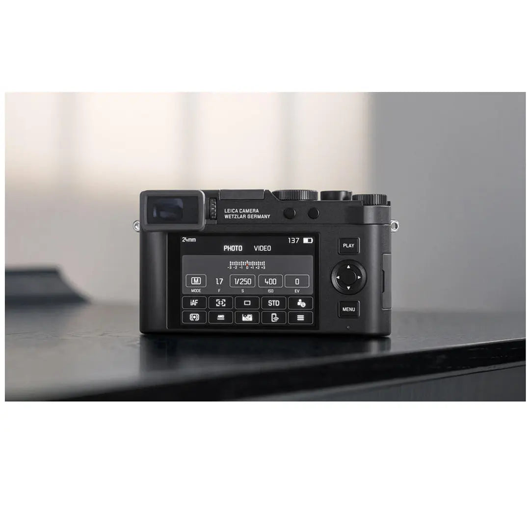 LEICA D-LUX 8 Leica