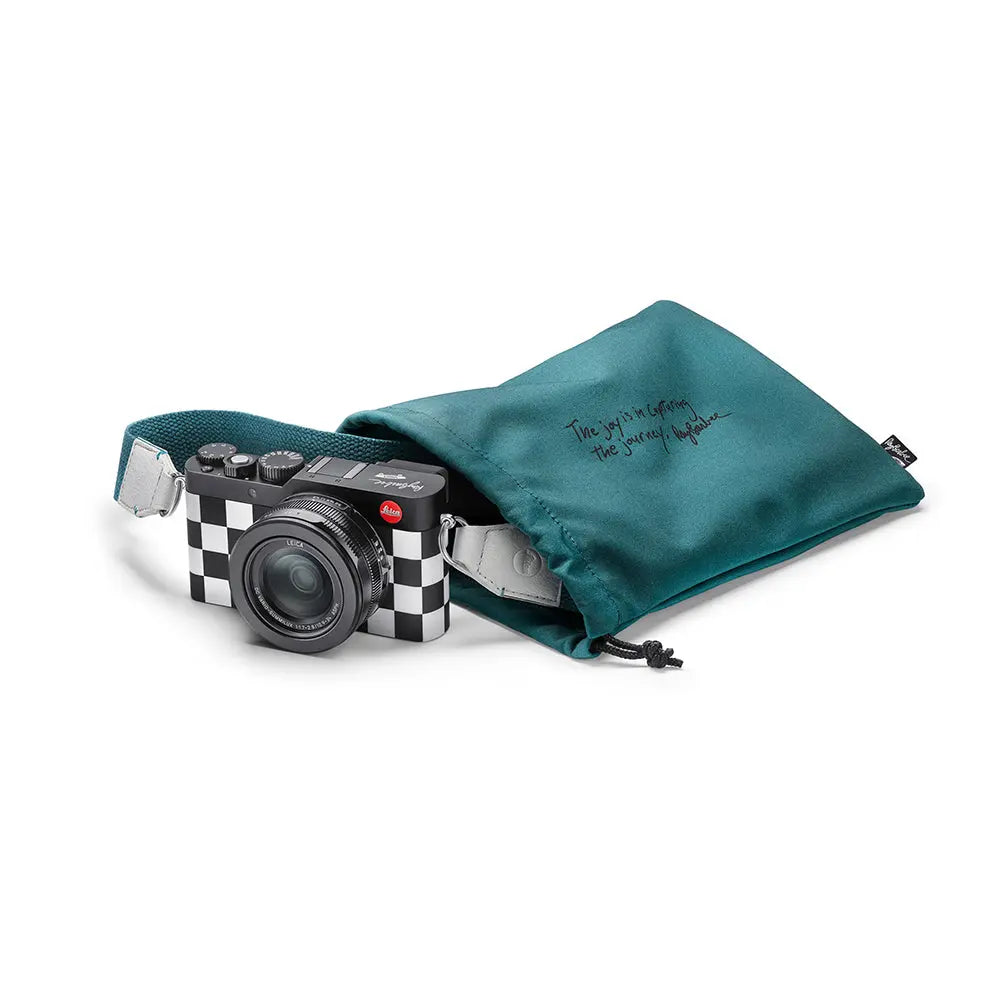 LEICA D-LUX 7 VANS x RAY BARBEE Hedonic Store