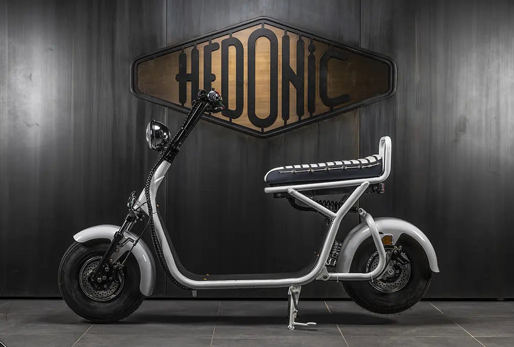 Trottinette Électrique blanche Hedonic