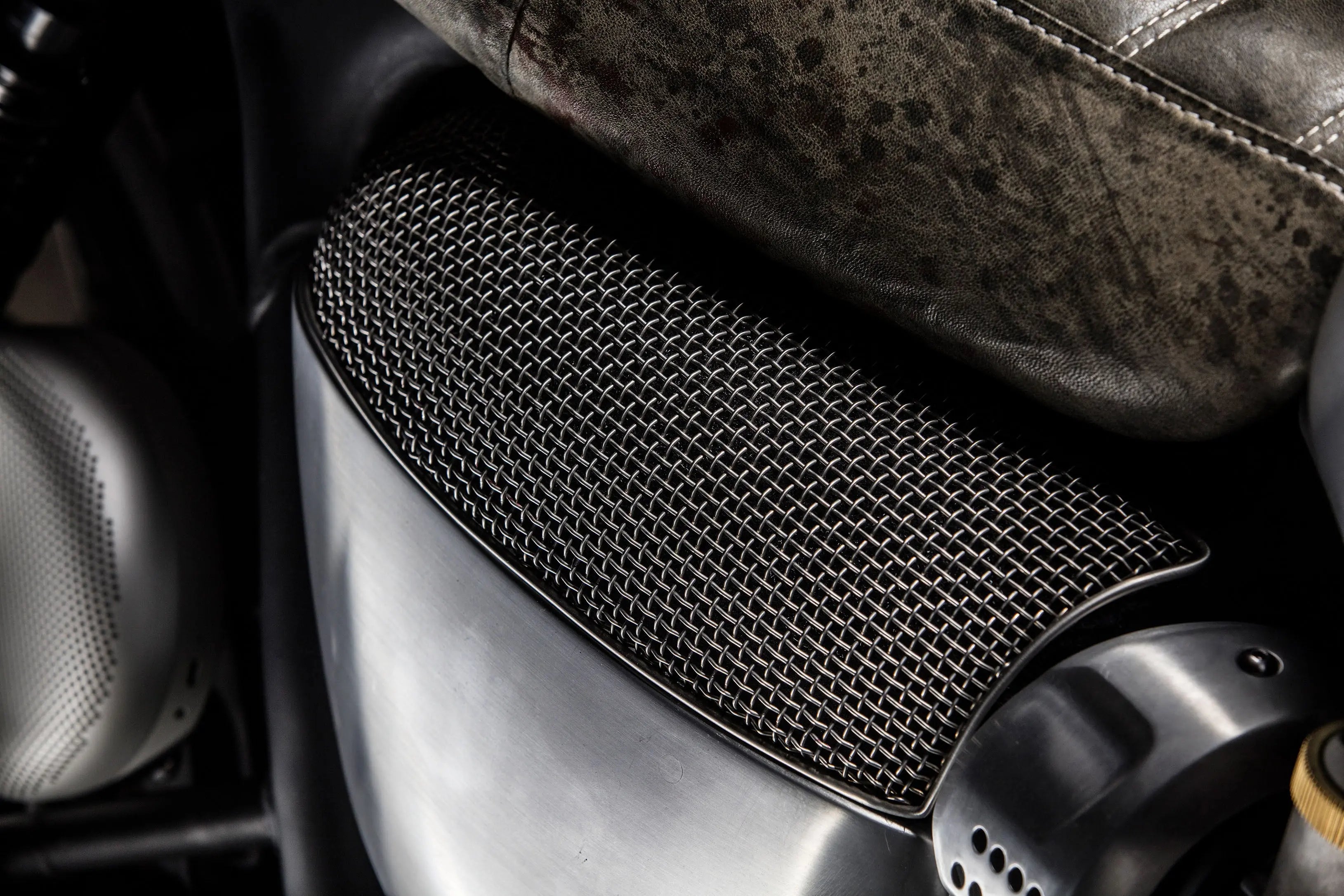 Moto Neo Alu brossé & Senois Hedonic