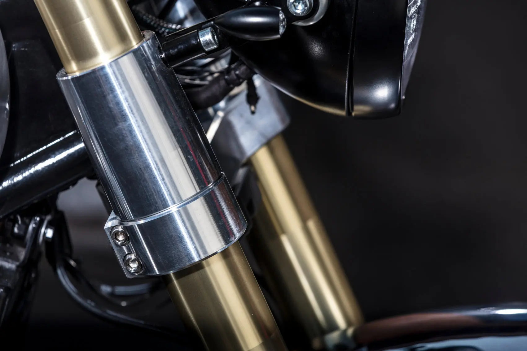 Moto Neo Alu brillant & Senois Hedonic