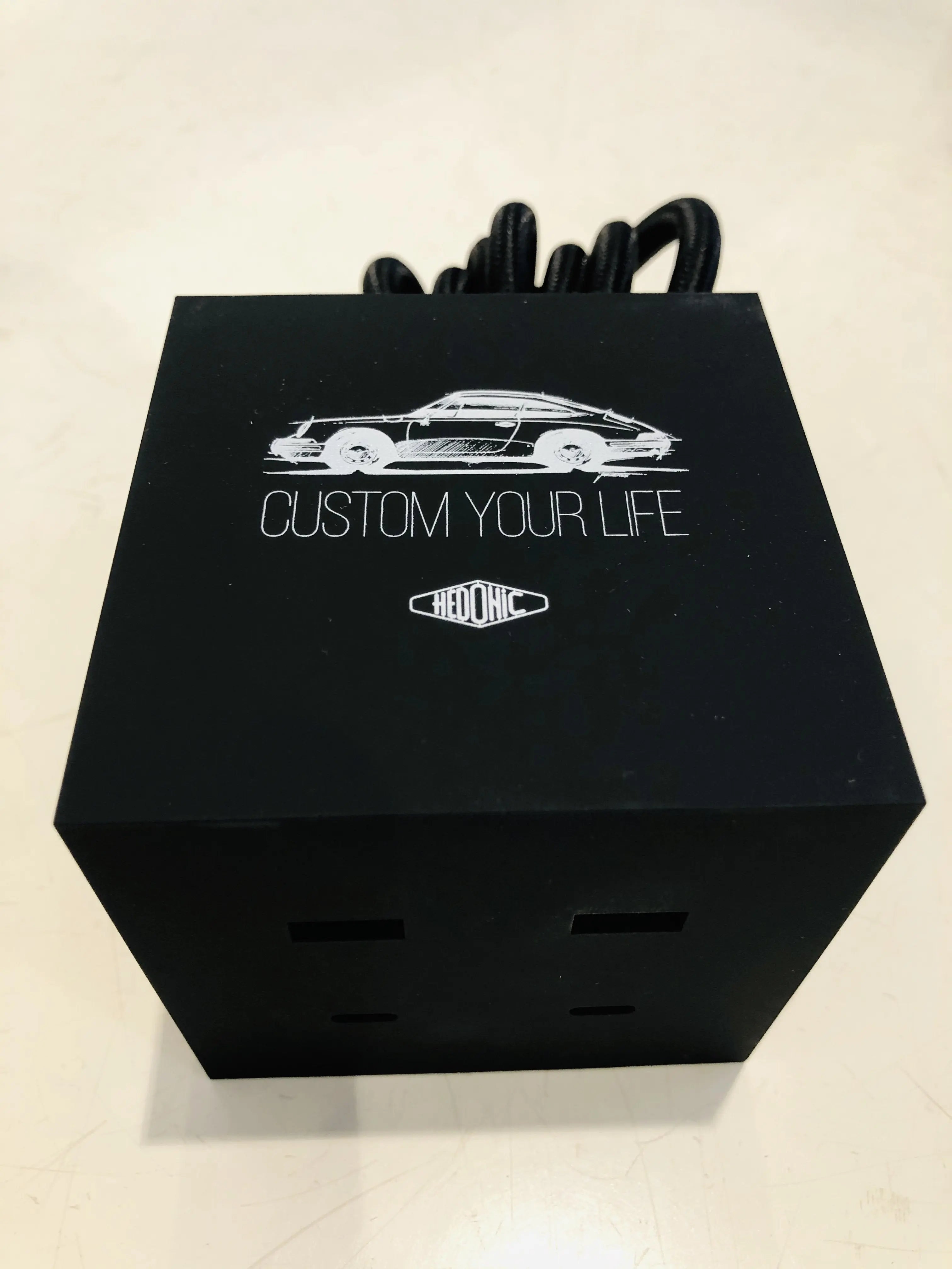 Cube de charge Hedonic - Icon Hedonic x USBEPOWER
