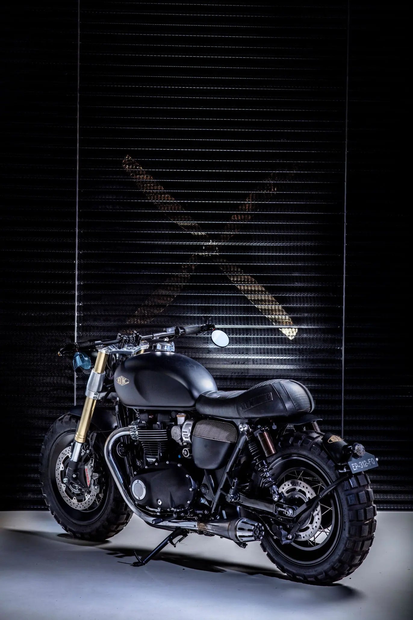 Moto Neo Full BLK Hedonic