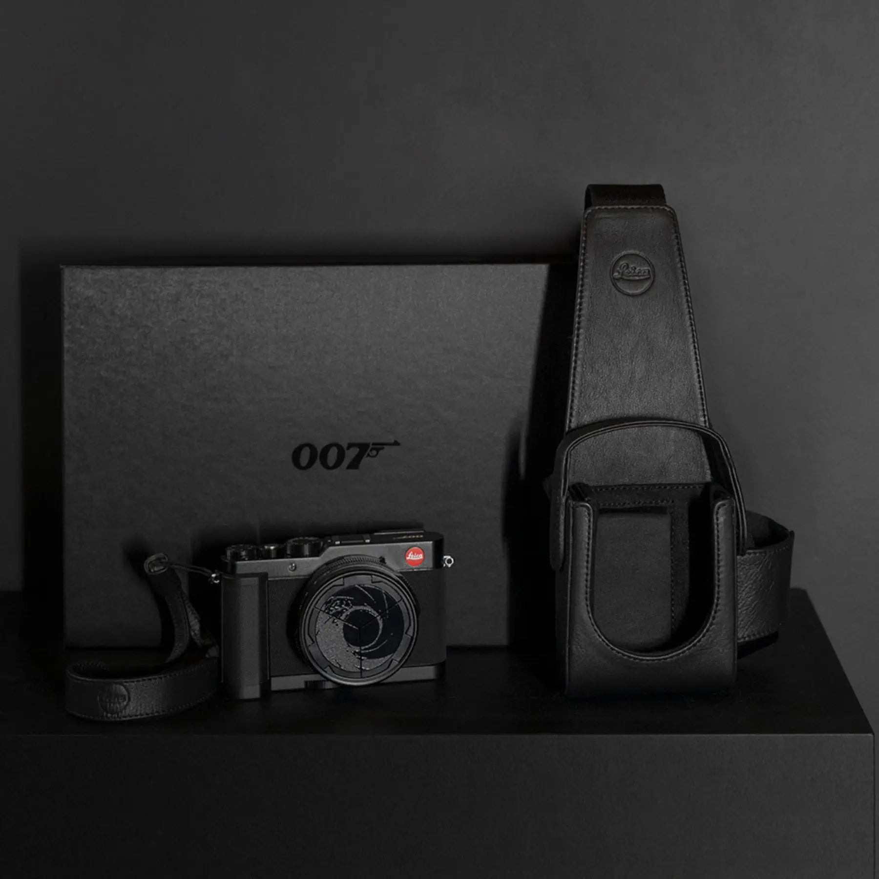 LEICA D-LUX 7 "ÉDITION 007"