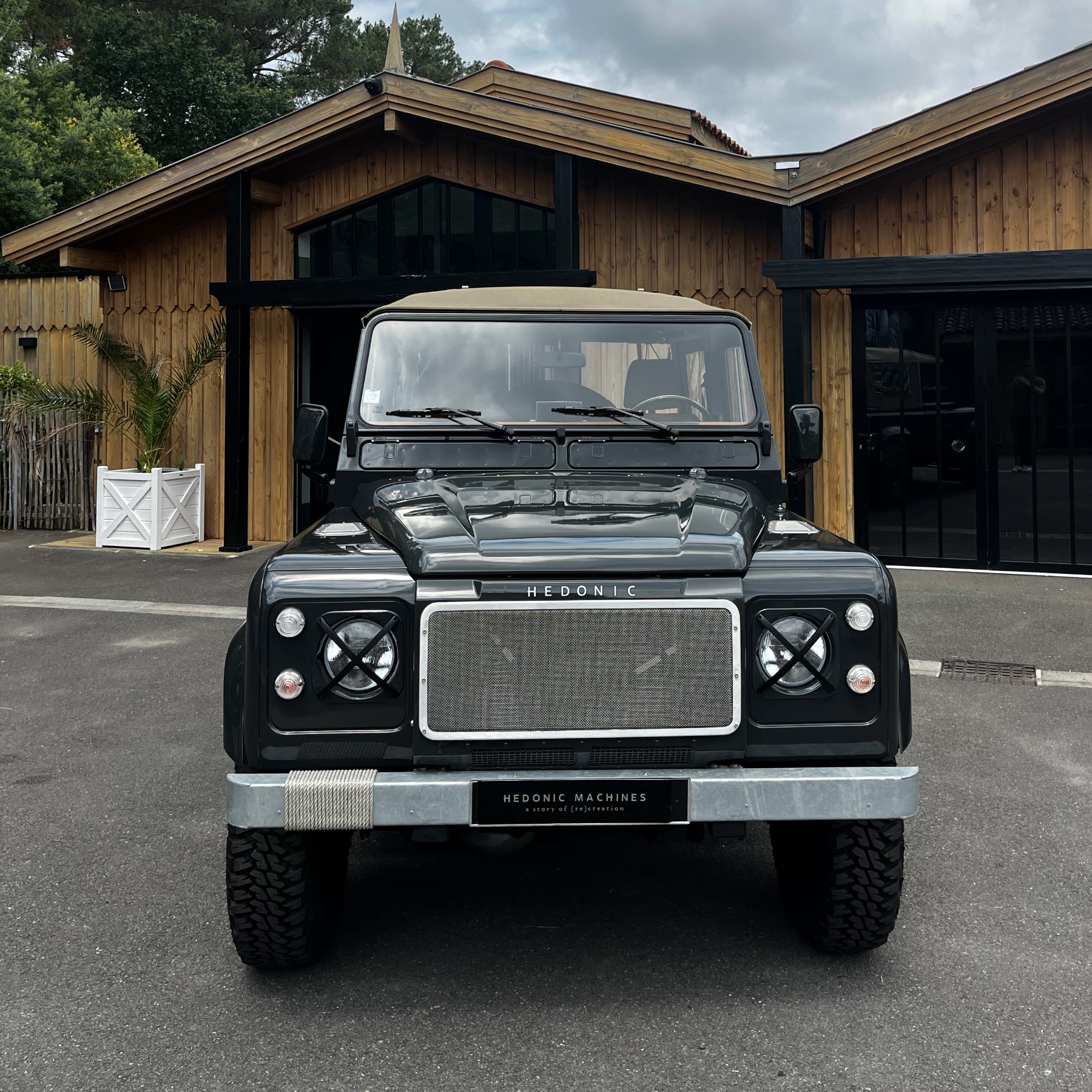 Land Rover Defender 90 Soft Top - Custom By Hedonic