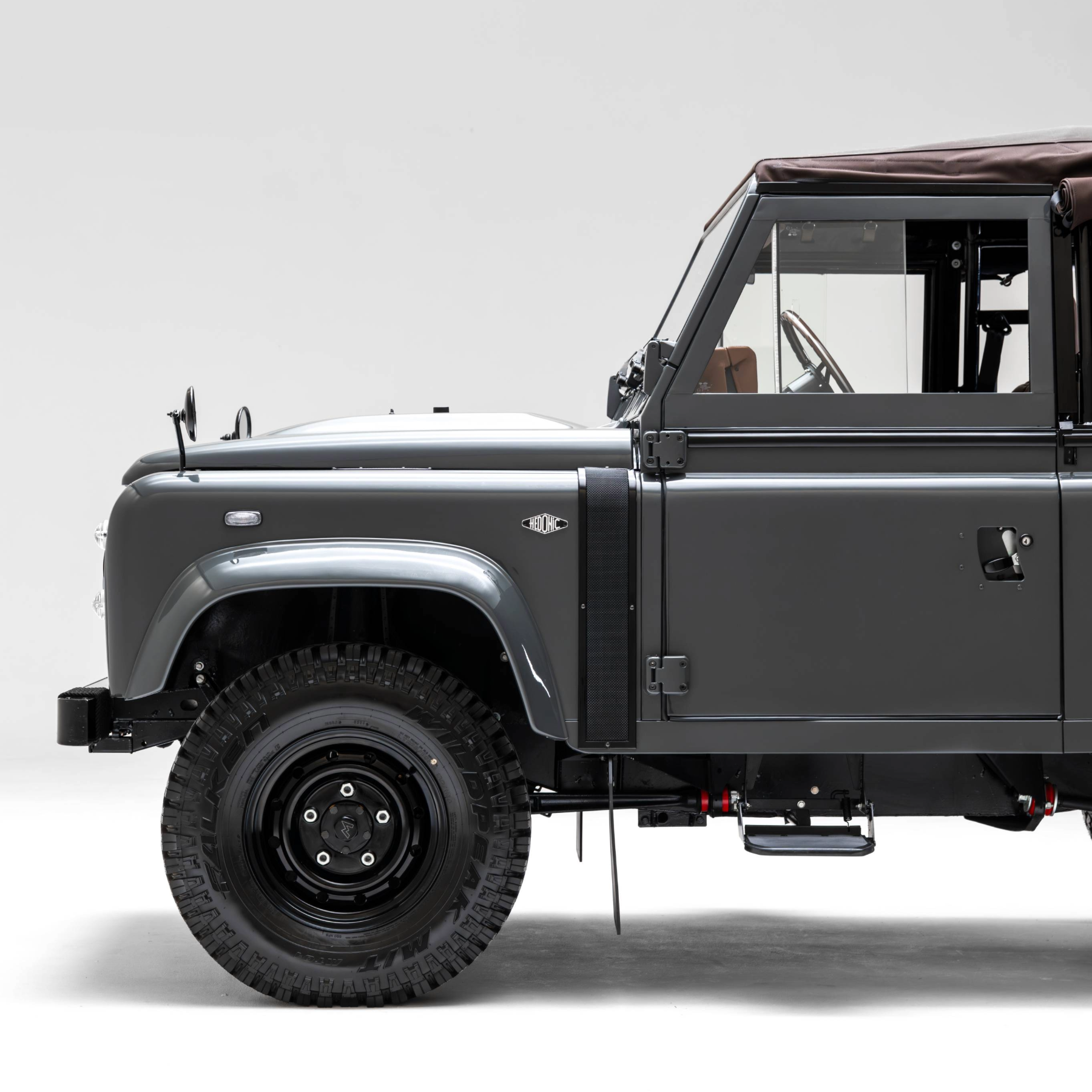 Land Rover Defender V8 90 Soft Top - Custom By Hedonic