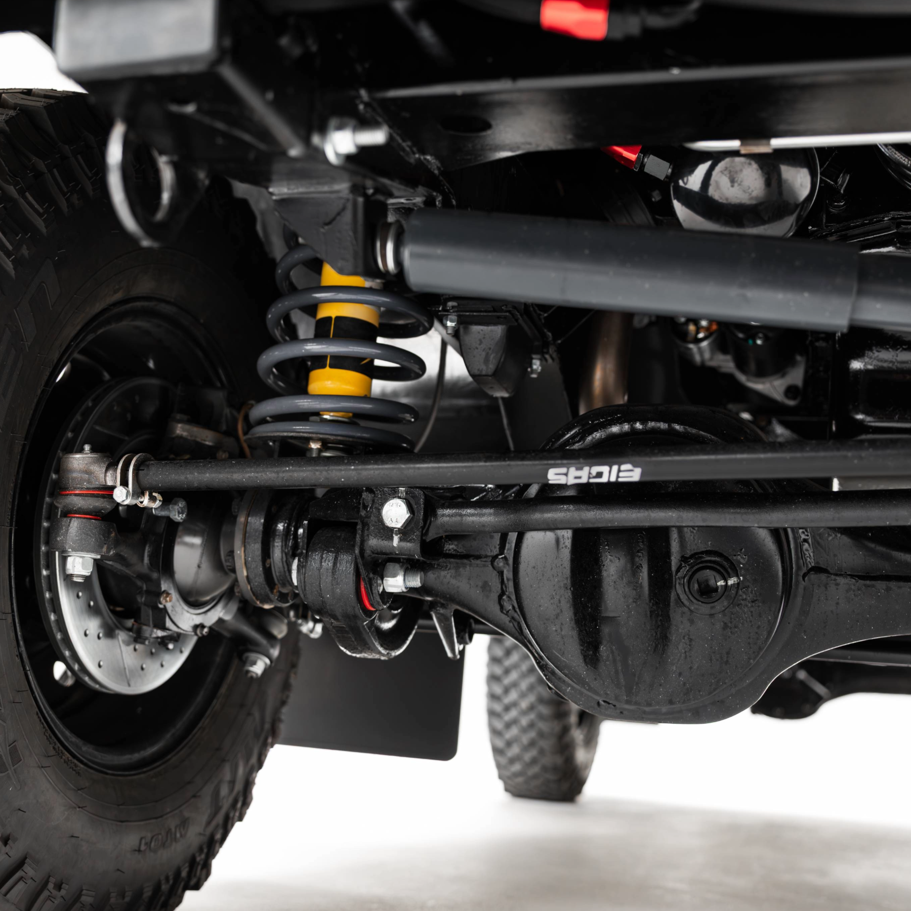 Land Rover Defender V8 90 Soft Top - Custom By Hedonic