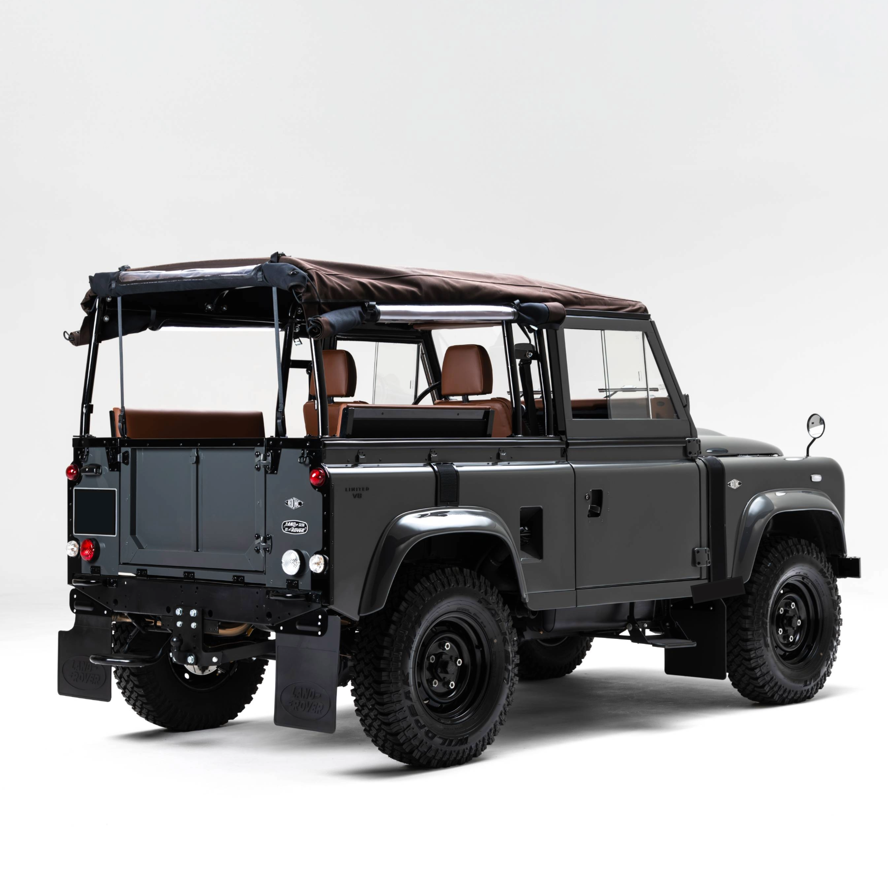 Land Rover Defender V8 90 Soft Top - Custom By Hedonic
