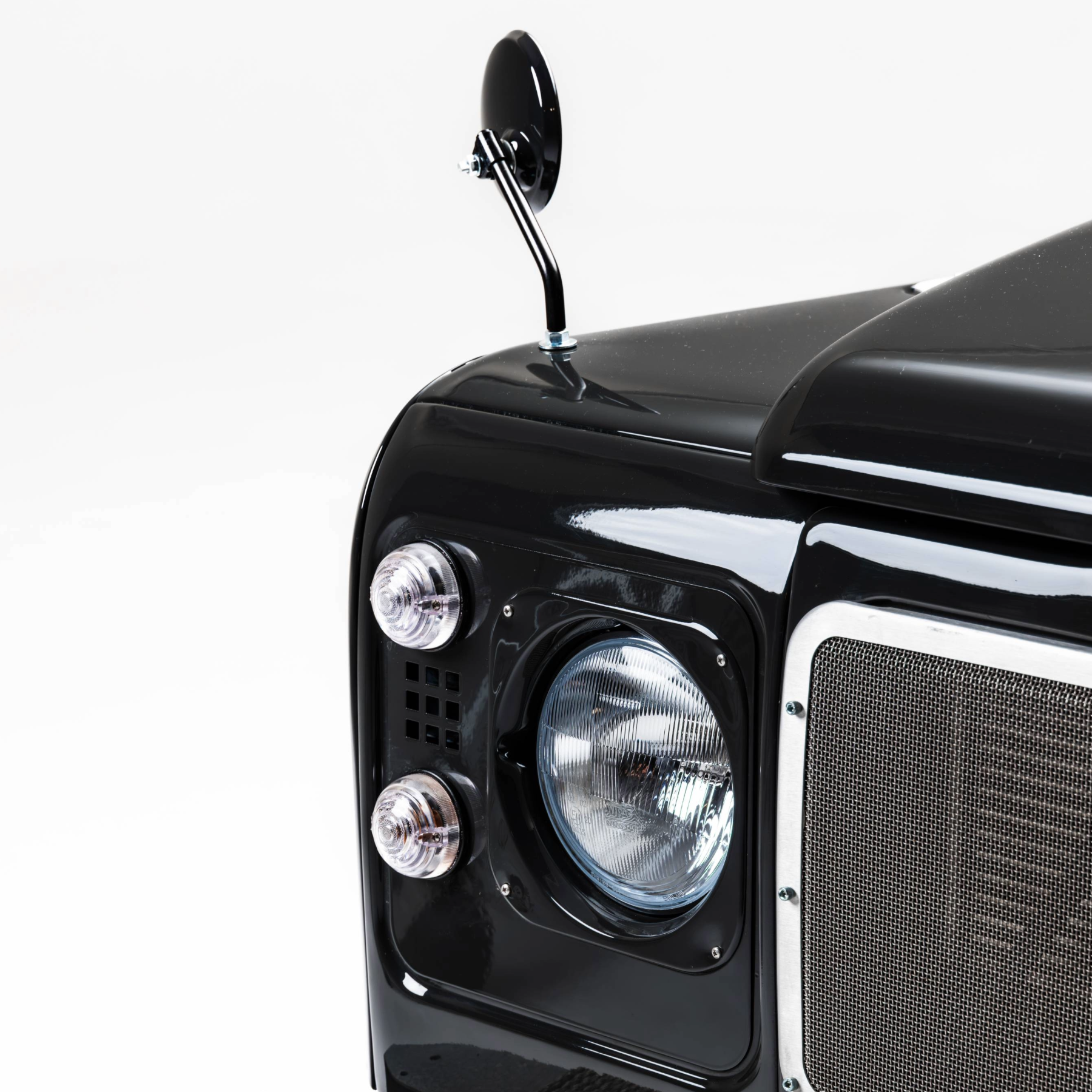 Land Rover Defender 90 Soft Top - Custom By Hedonic