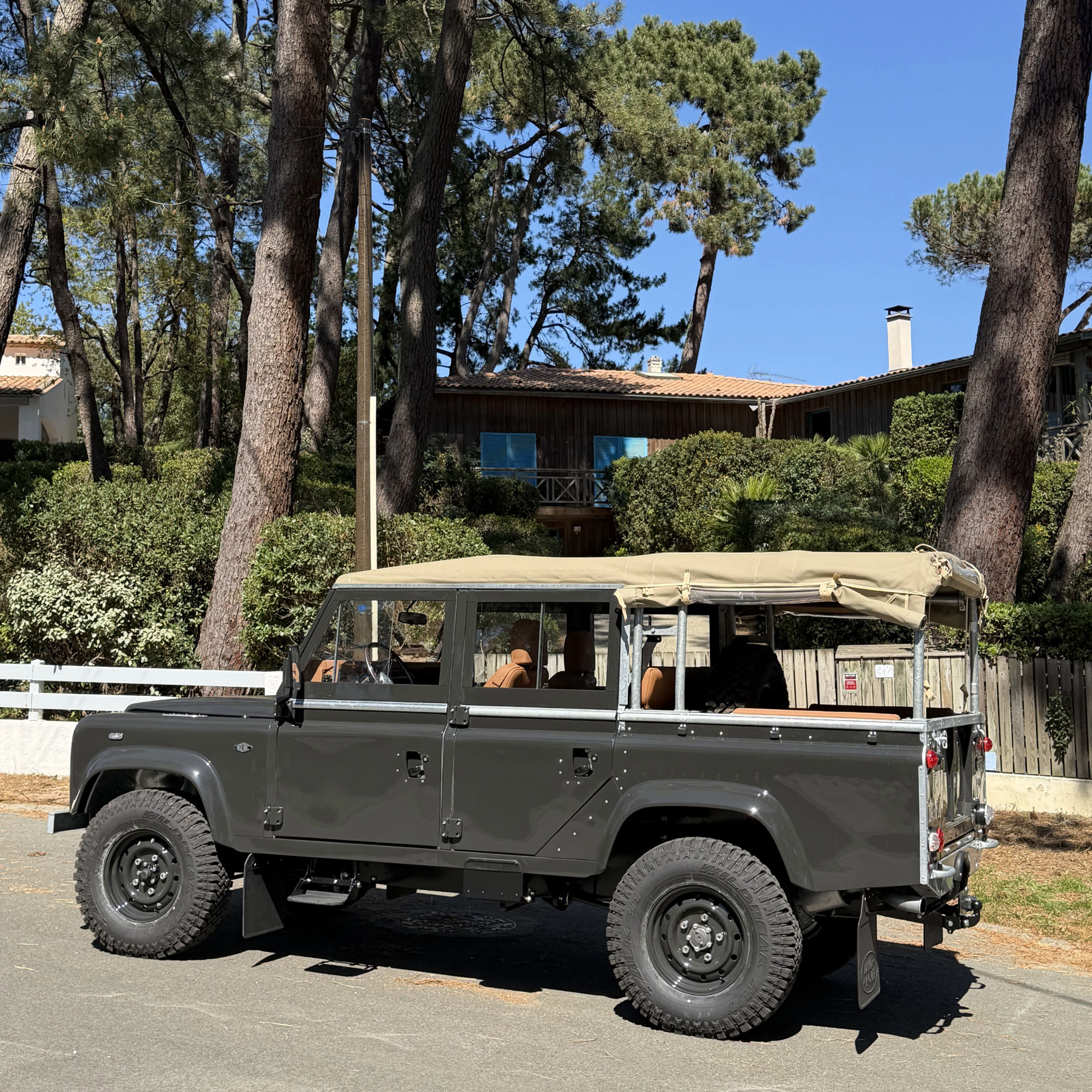 Land Rover Defender 110 Soft Top - Custom By Hedonic