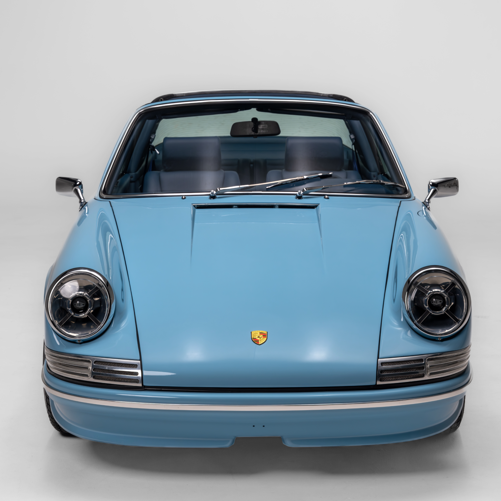 Porsche 911 Classic Gt Targa 1972 - Custom By Hedonic