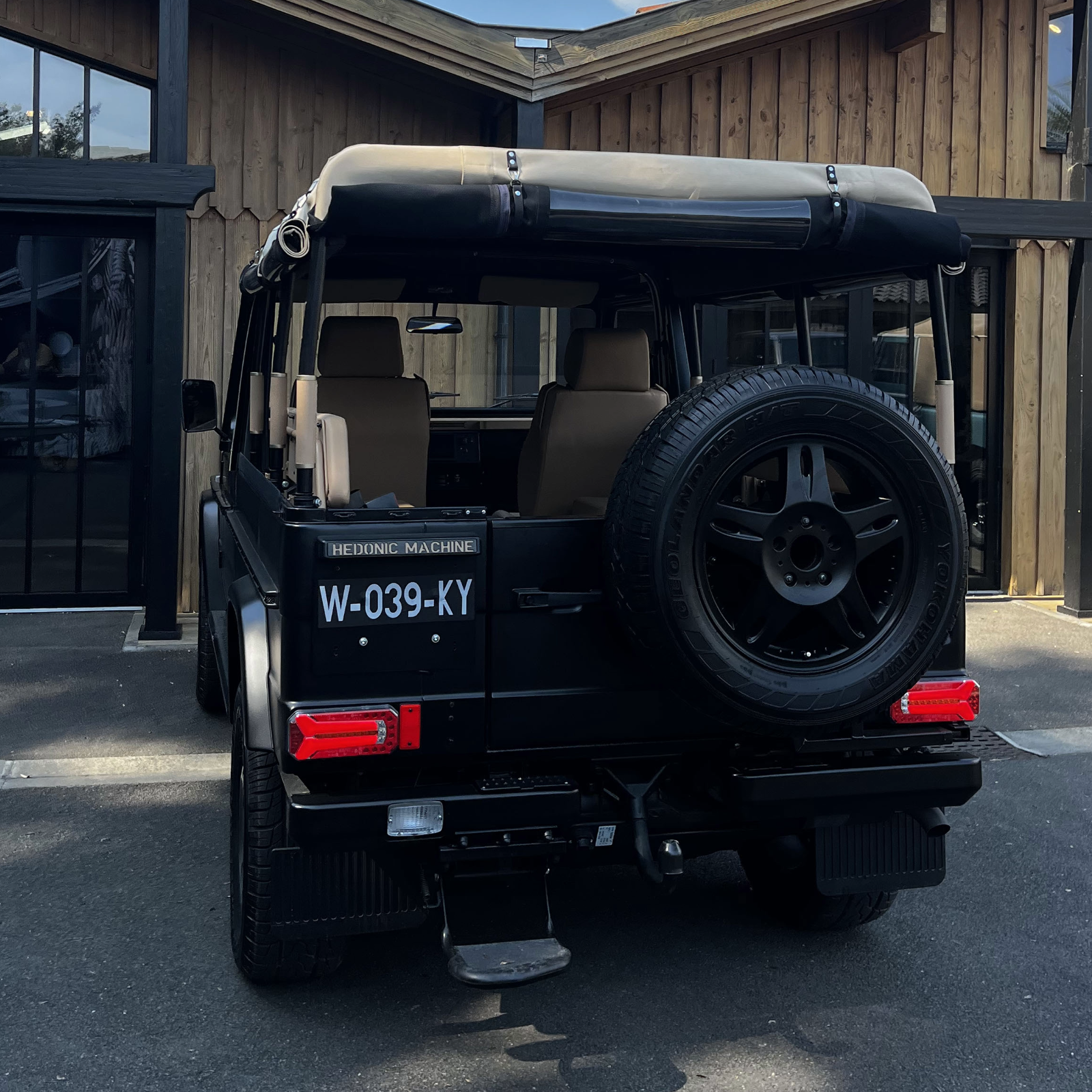 Mercedes G-Wagon by Hedonic