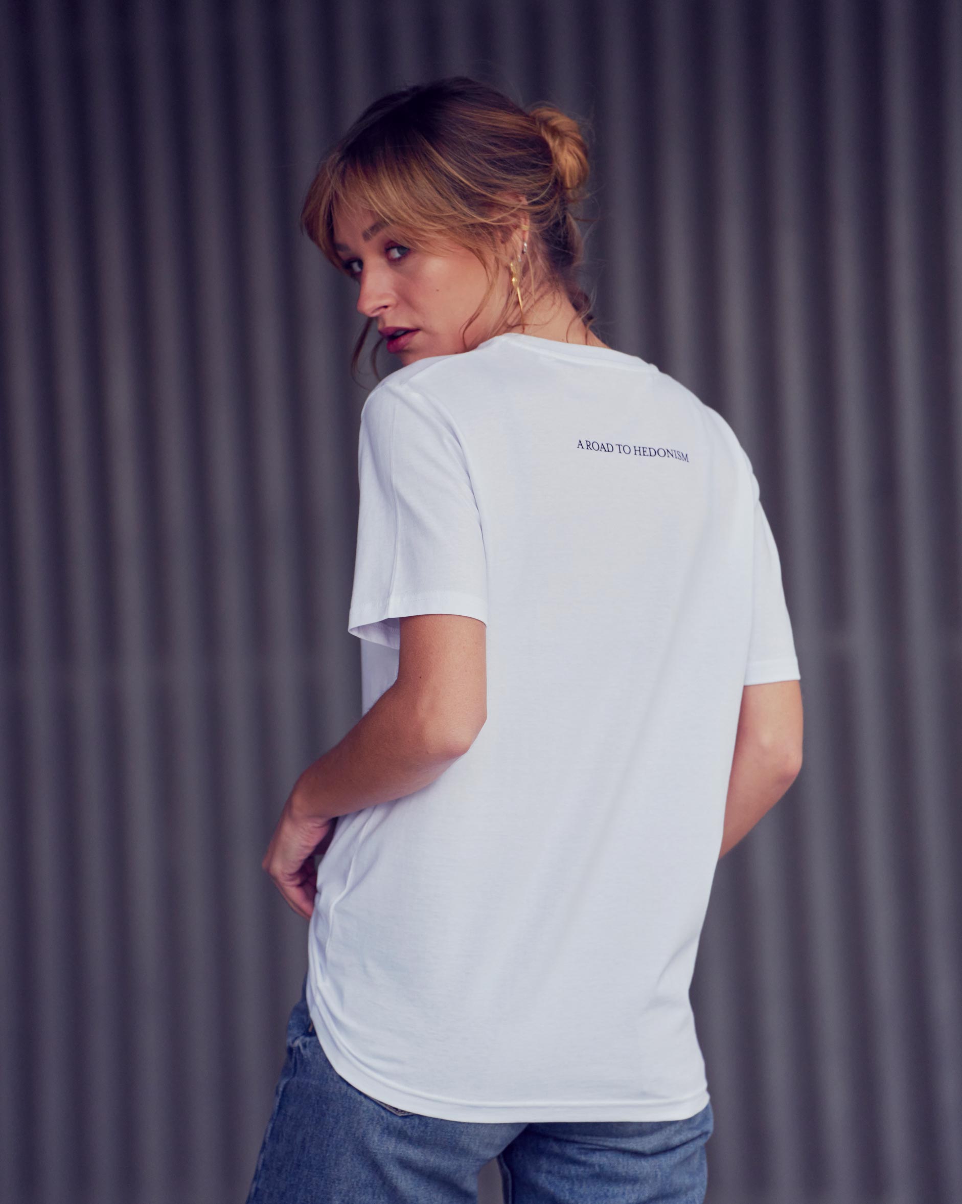 T-Shirt Hedonic Machines blanc - a story of [re]creation - basique